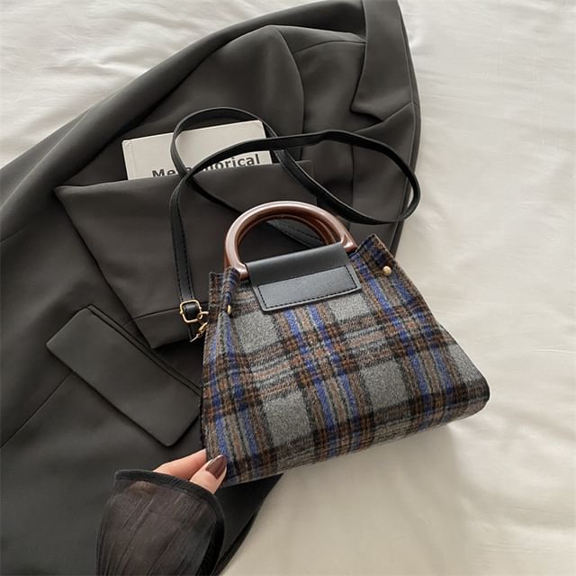 Plaid Shoulder Bag + Plain Faux Leather Pouch