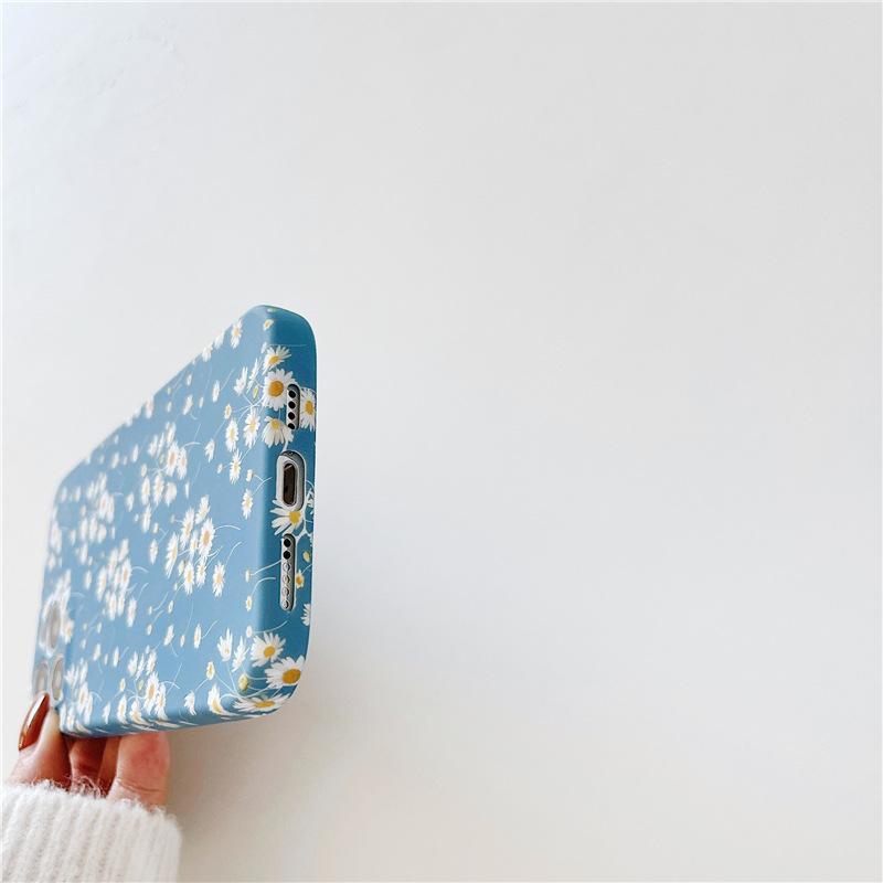 Youth Blue Chrysanthemum Phone Case