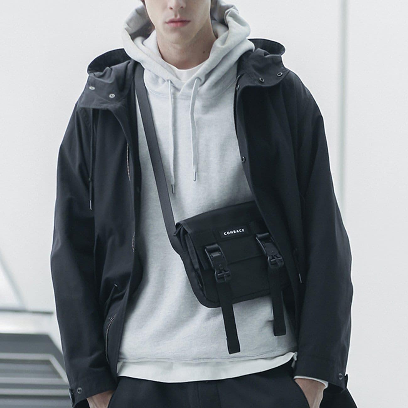 Combat Magnetic Reversible Buckle Messenger Bag