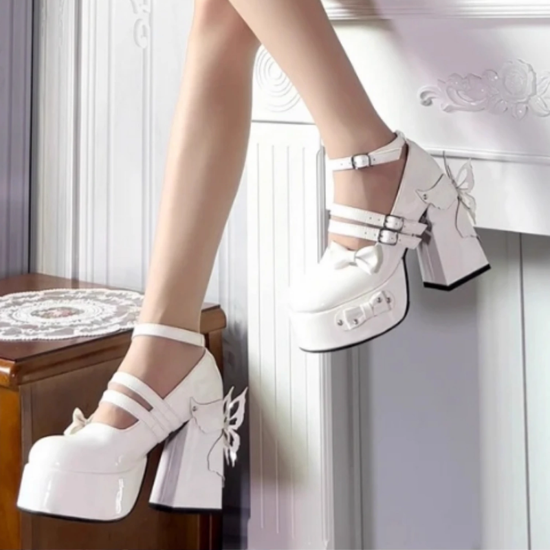 latform Heels