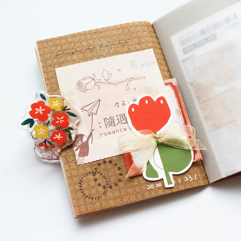 Kawaii Flower Shaped Note