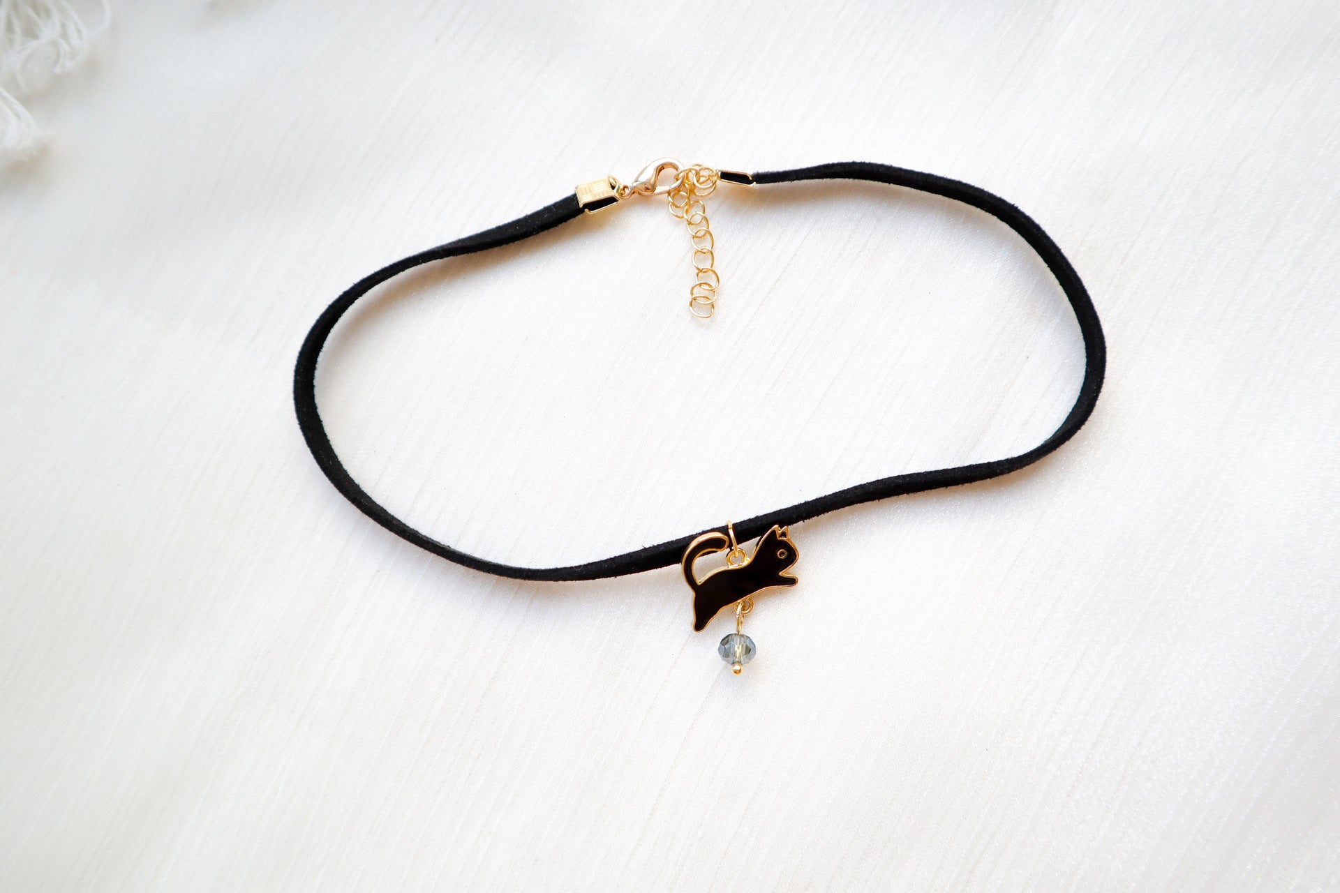 Black Velvet Cat Fishbone Choker