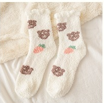 Cute Spotted Floor Socks