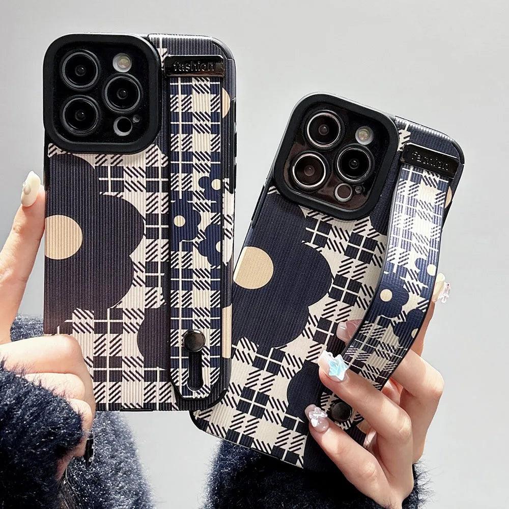 Cute Phone Case For iPhone 15, 14, 11, 12, 13 Pro Max, and XR - Grid Pattern Flower - WD117