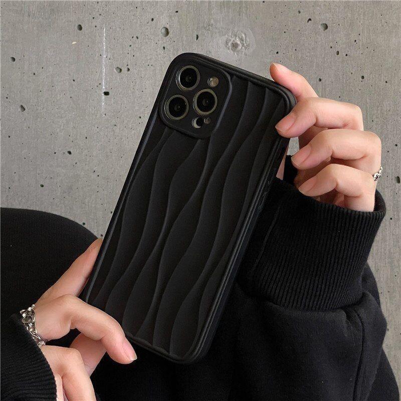 Cute Phone Cases For iPhone 14 13 11 12 Pro Max 14 Plus - Black WaterRipple Wavey Lines