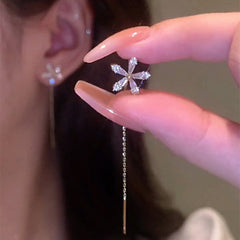 Shiny Diamond Flower Earrings