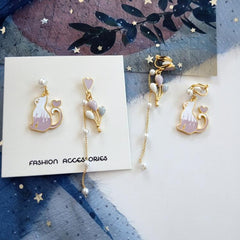 Balloon Cat Pearl Earrings