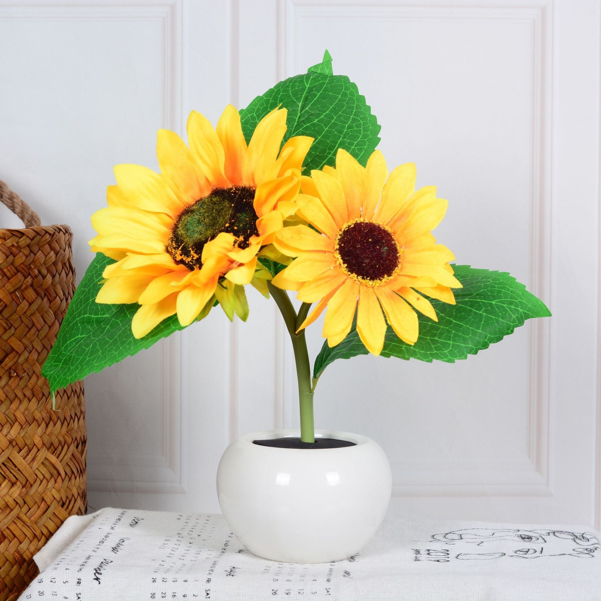 Sunflower Pot Lamp