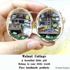 Walnut Cottage Micro Landscape Ornament