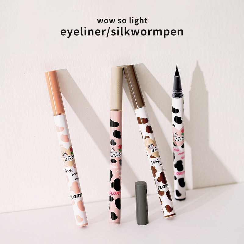 Floral Cow Silkwormpen Eyeliner