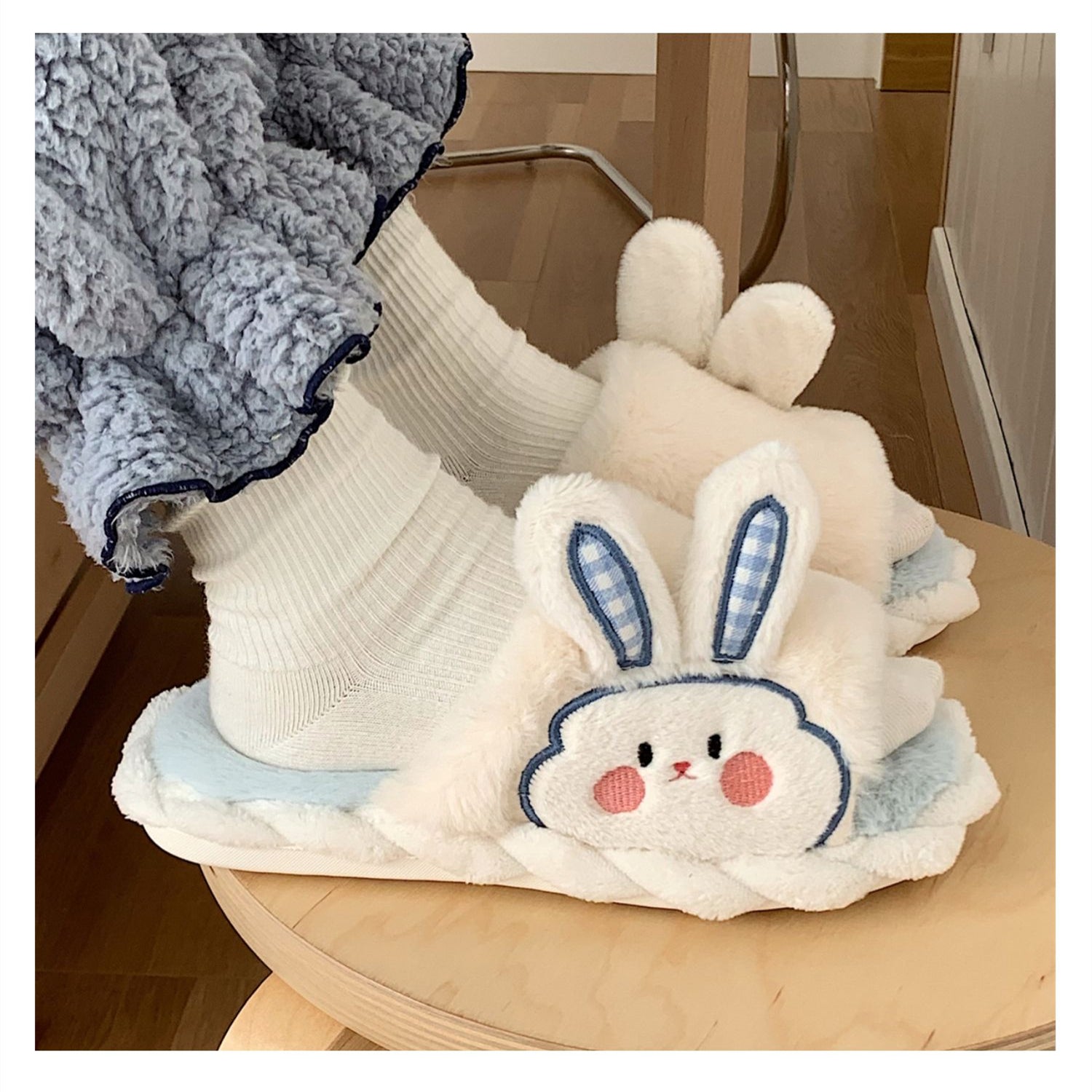 Cute Bunny Ears Plush Slippers