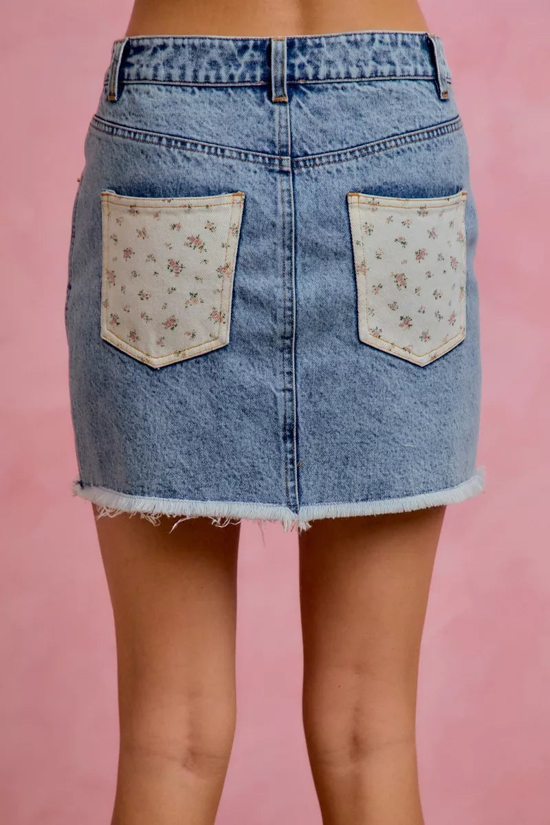 Washed Denim Floral Contrast Pockets Mini Skirt