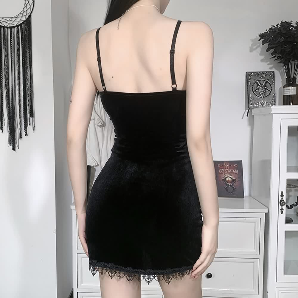 Gothic Minikleid aus Samt mit Kreuz-Spitzenbesatz und Schlitz