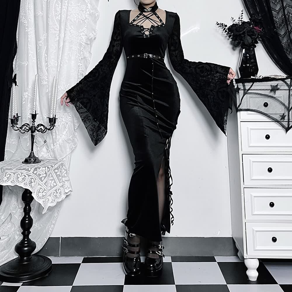 Gothic Punk Maxikleid mit ausgestellten Ärmeln und Schlitz