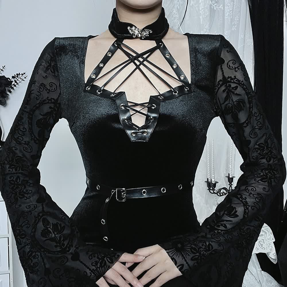 Gothic Punk Maxikleid mit ausgestellten Ärmeln und Schlitz
