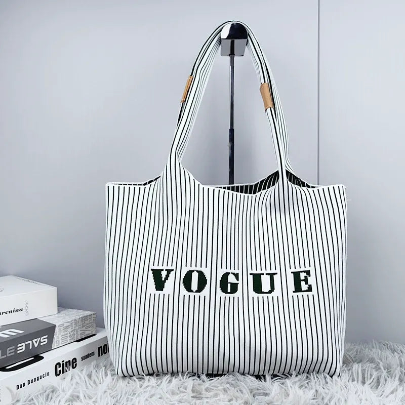 Single-Shoulder Woven Bag