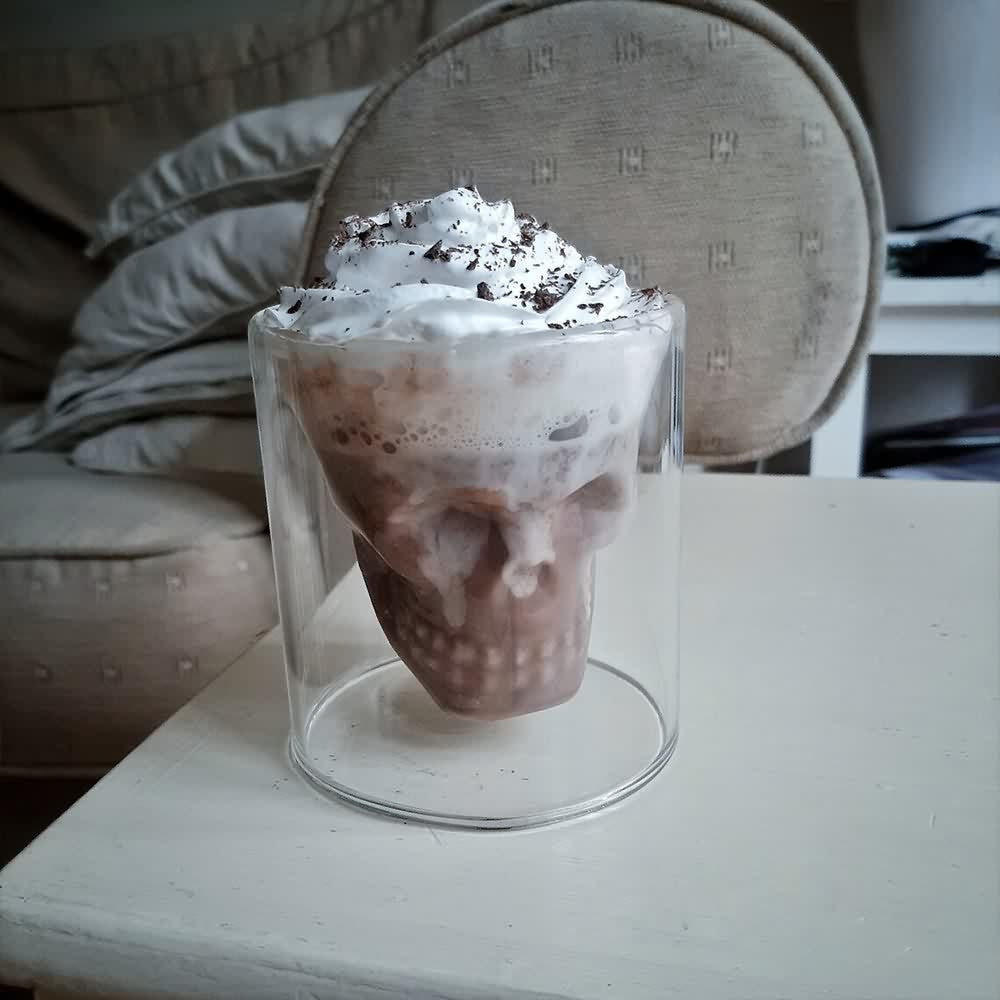 Incredible Skull Crystal Glass