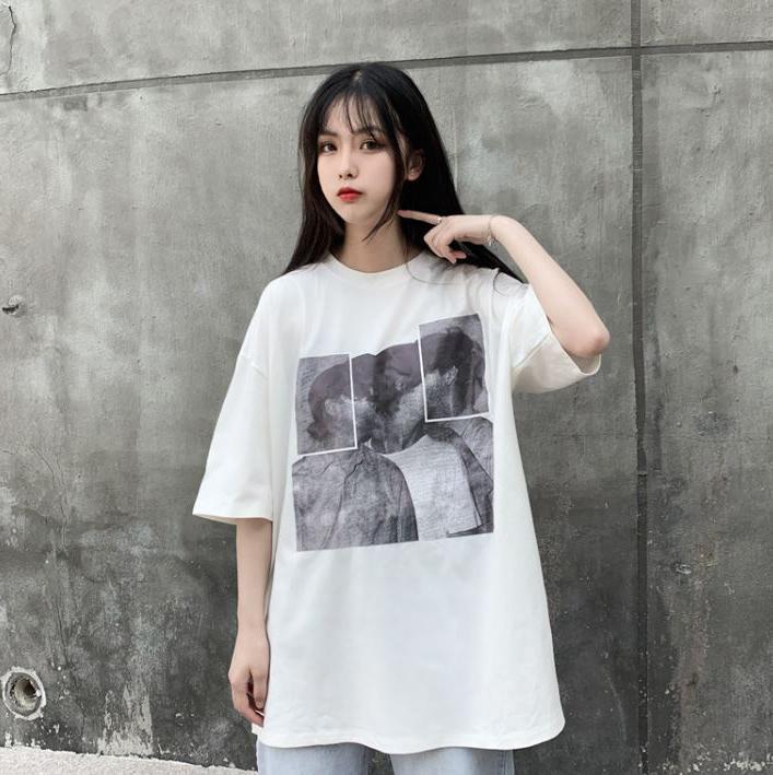 ABSTRACT COUPLES PRINT WHITE BLACK OVERSIZED T-SHIRT