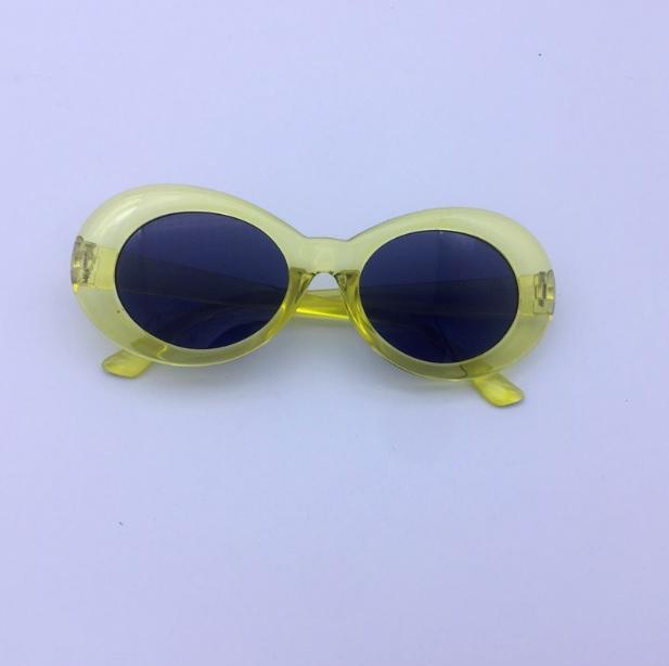 Alien Transparent Plastic Frame Round Cobain Style Sunglasses