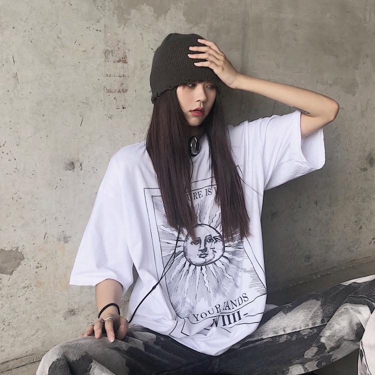 Astrological Sun Print Tumblr Oversized T-Shirt