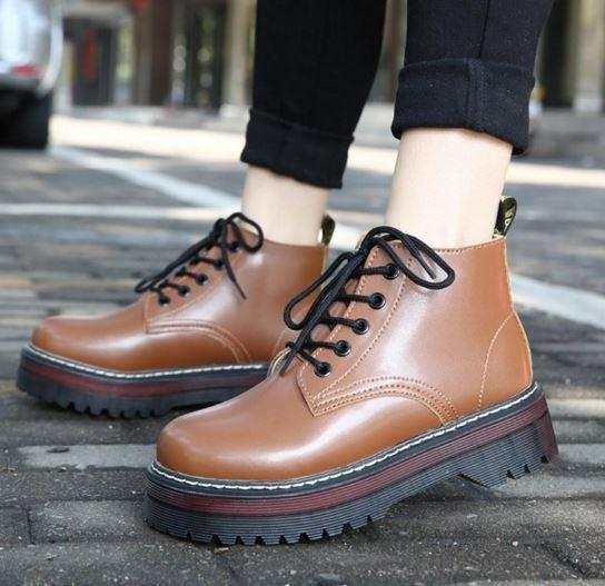 Autumn And Winter Platform Vintage Boots