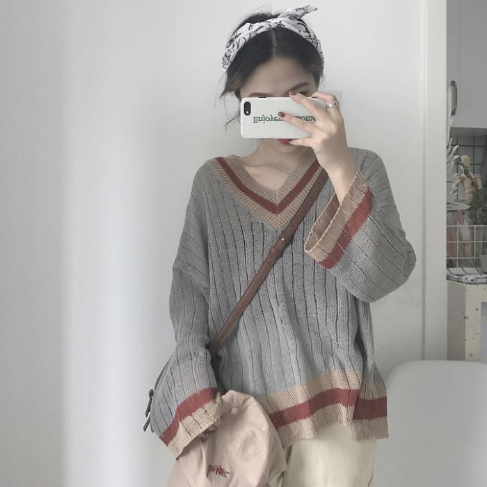 Beige Gray Vintage V-Neck Loose Thin Sweater