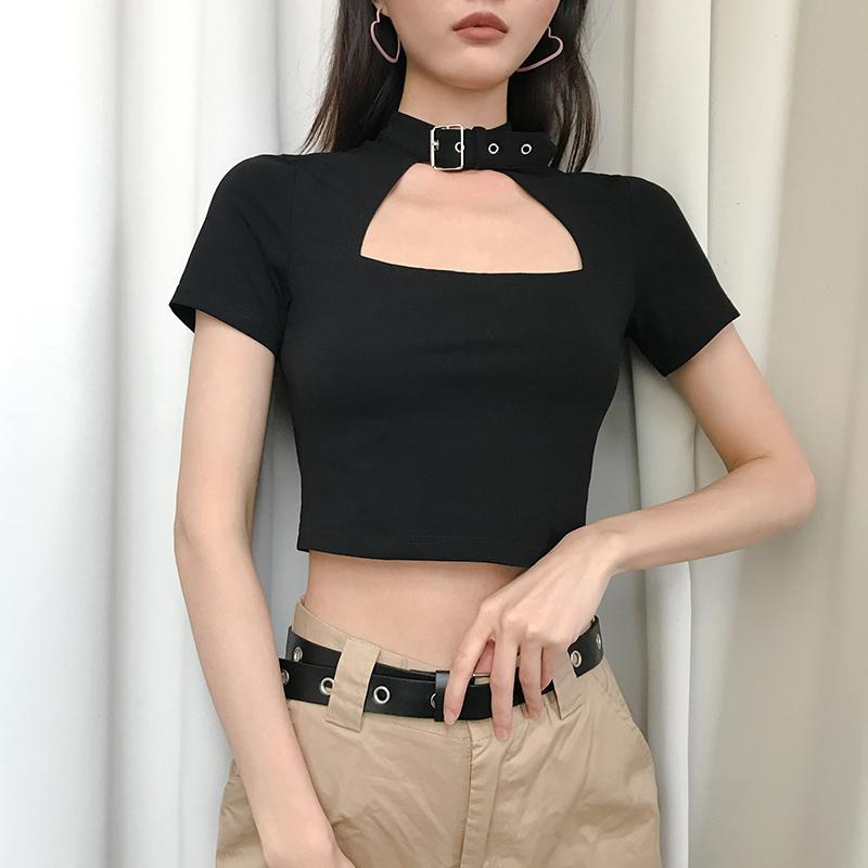 Black Hollow Out Belt Collar Cropped Top