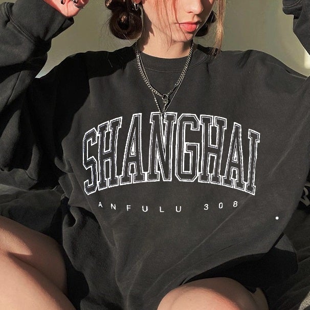 Black Retro Shanghai Logo Print Oversized Sweatshirt