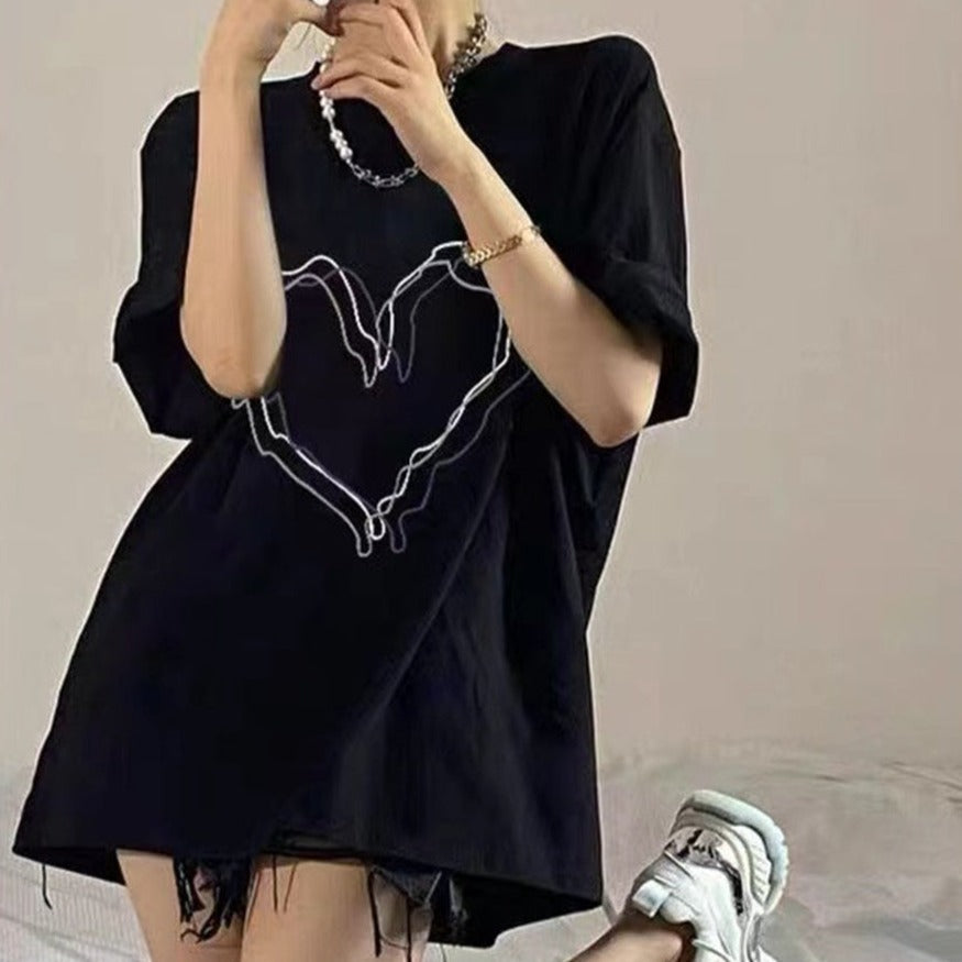 Black White Art Aesthetic Heart Print Oversized T-shirt