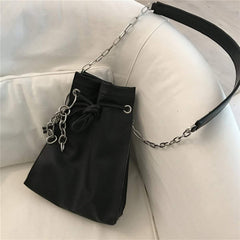 Chain Grunge Aesthetic Pu Leather Bucket Bag