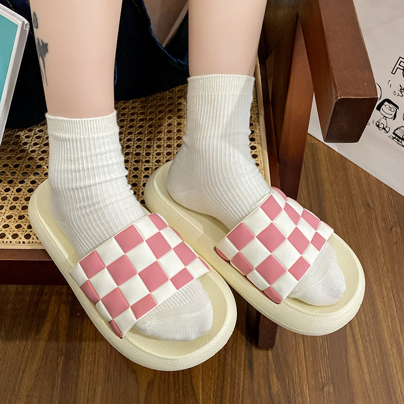 Checkered Aesthetic Rubber Thick Sole Slippers