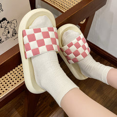 Checkered Aesthetic Rubber Thick Sole Slippers