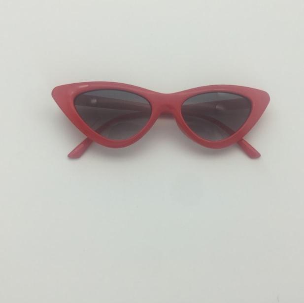 Colorful Cateye Sharp Corner Retro Sexy Sunglasses