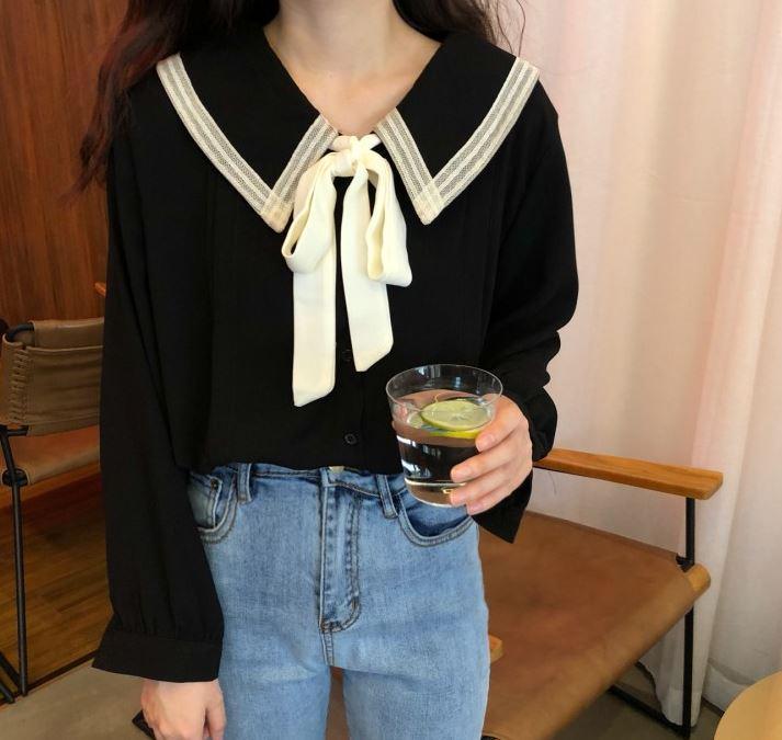 Peter Pan Collar Black Bow Tie Blouse