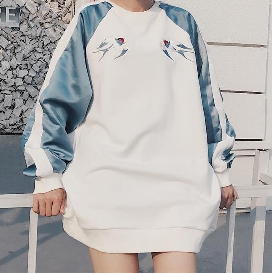 Pink Blue Sakura Chest Embroidery Colored Line Sleeve Oversized Sweatshirt