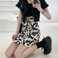 Retro Aesthetic Animal Abstract Print Mini Skirt