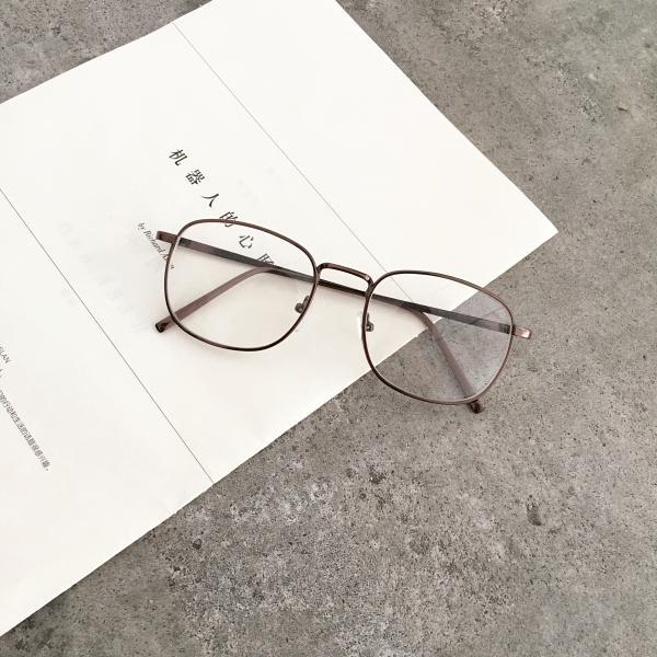 Retro Aesthetic Metal Thin Frame Glasses