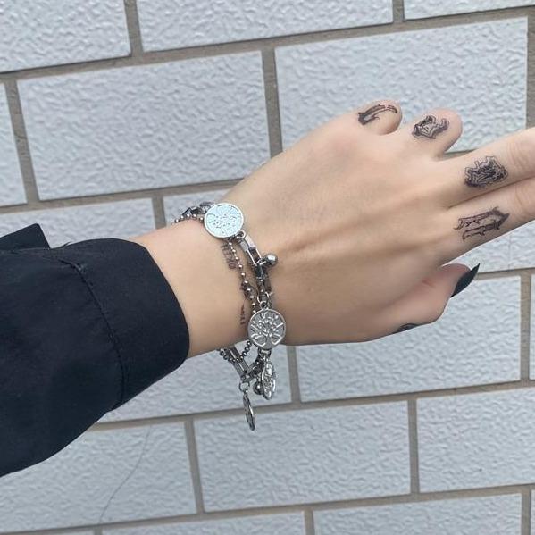 Silver Heart Grunge Aesthetic Chain Bracelet