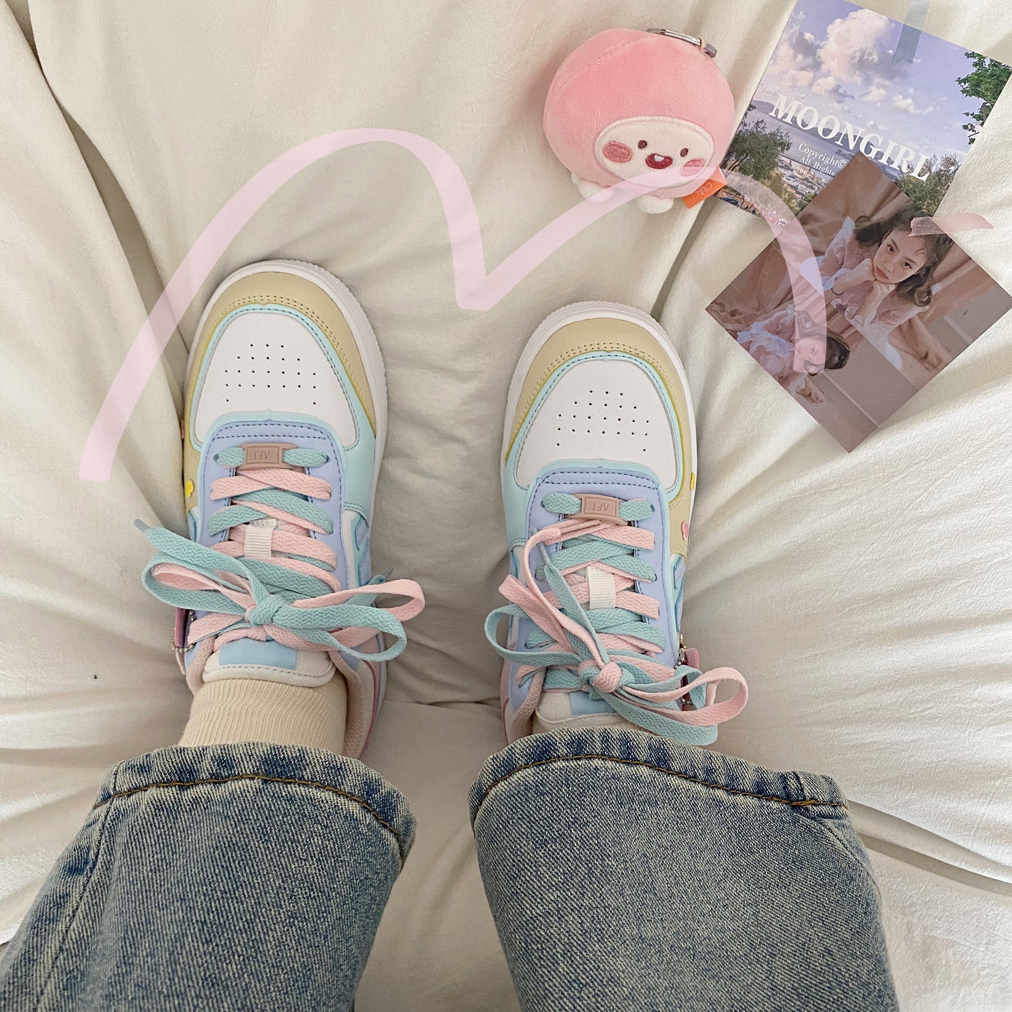 Soft Girl Aesthetic Cute Pastel Patches Sneakers