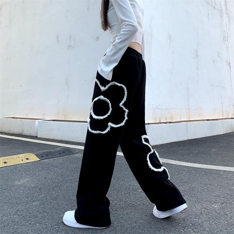 Soft Grunge Flowers Black Loose Sweatpants