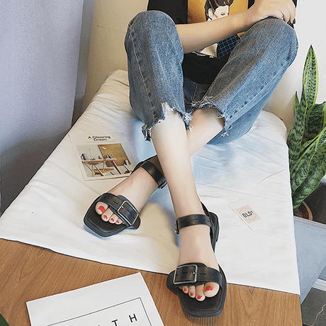 Summer Buckle Open Minimalistic Black Beige Sandals