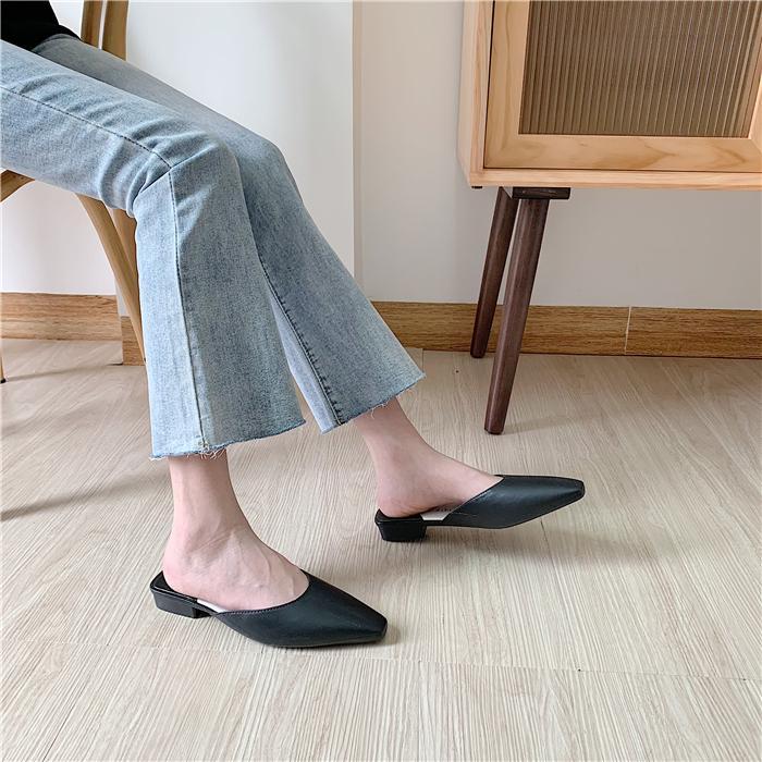 Vintage Aesthetic Sharp Nose Cut Elegant Slipper Sandals