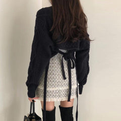 Vintage Pullover mit lockeren Strickzöpfen + kleiner Rock 