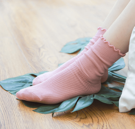 Wavy Edge High Ankle Easy Colors Socks