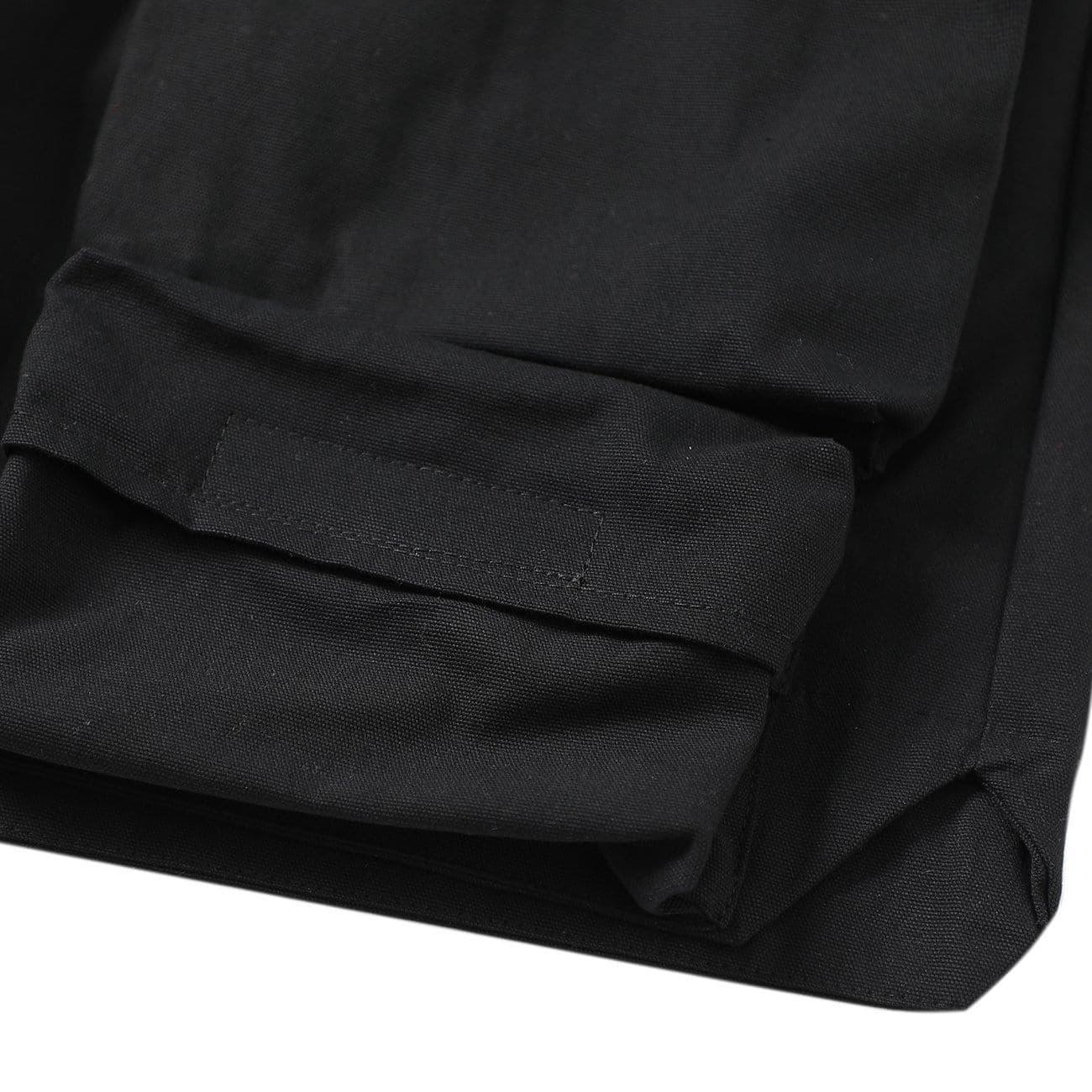 Three-dimensional Pleated Pockets Cargo Shorts