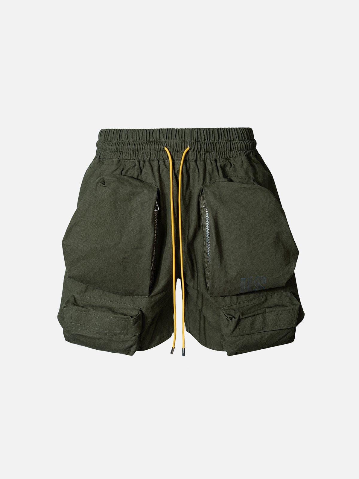 Oversized Pockets Cargo Shorts