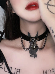 Dark Chain Love Necklace
