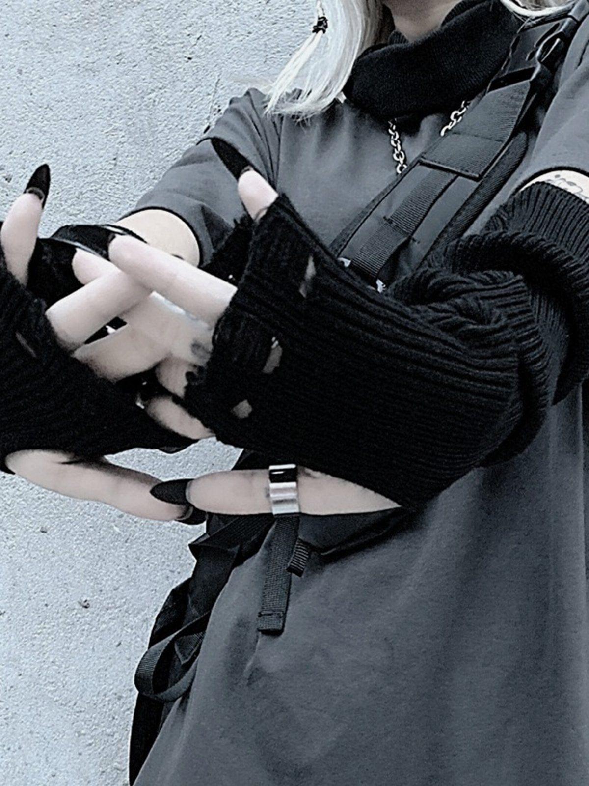 Dark Knit Slit Half-Sleeve Gloves
