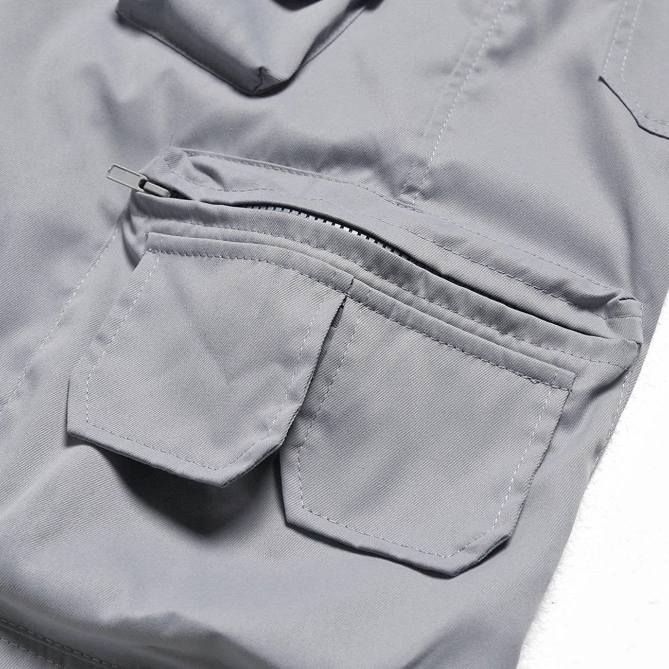Multi Pockets Zipper Cargo Shorts