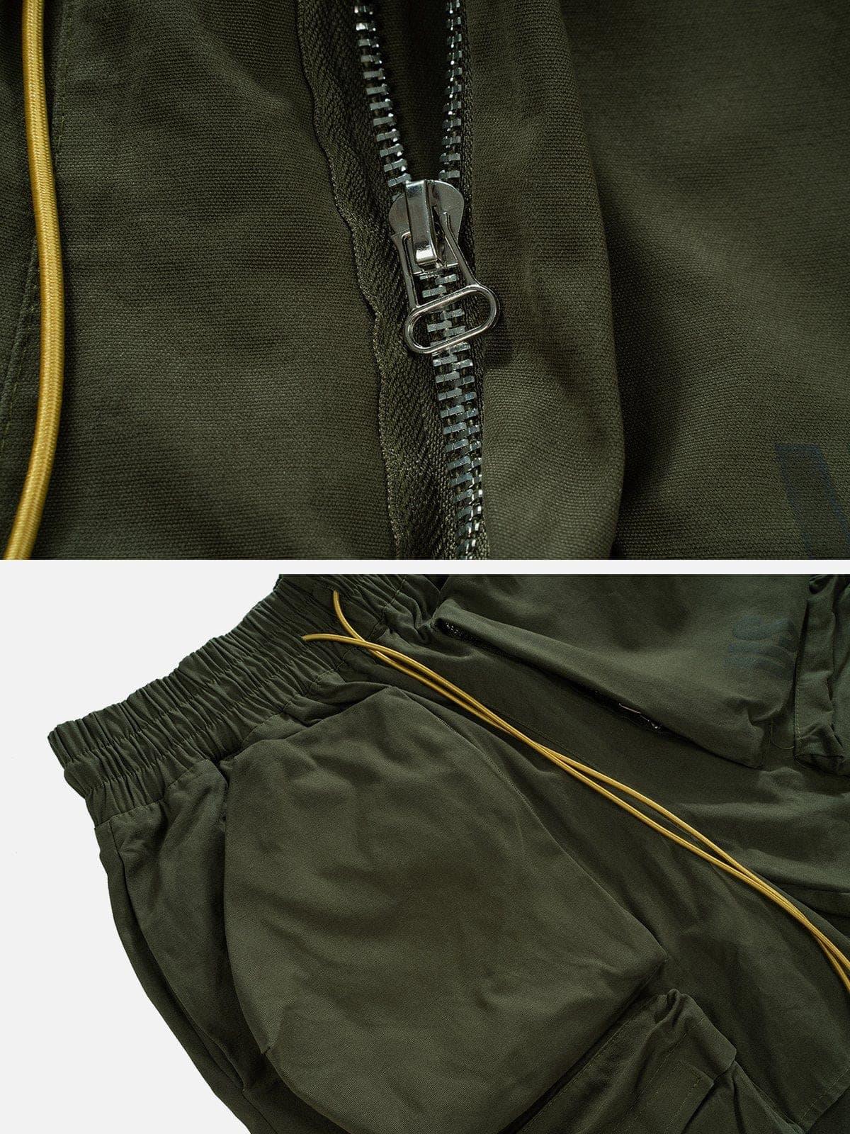 Oversized Pockets Cargo Shorts